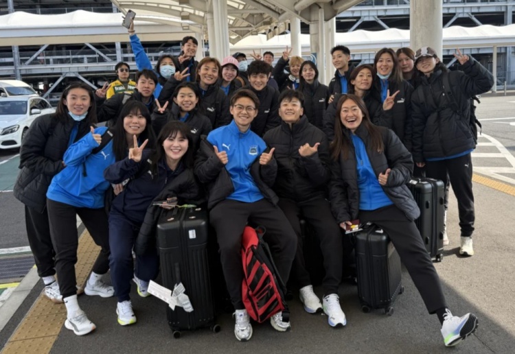 武汉女足前往日本参加女足亚冠！王霜晒照：日本，我们来了